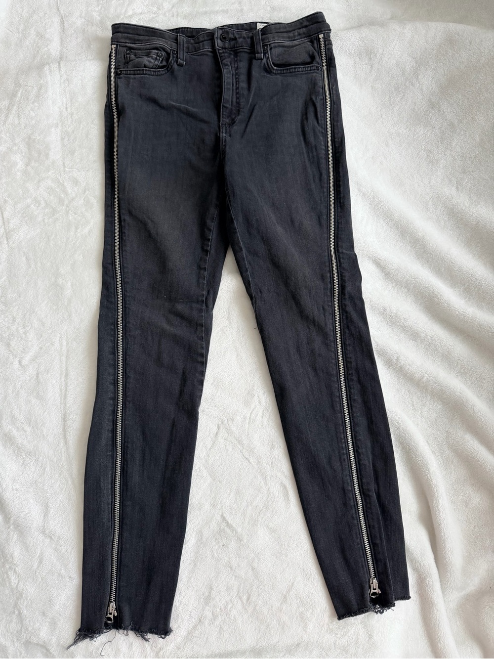 rag & bone Nina High Rise Skinny Jeans with Silver Side Zippers - Size 28